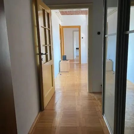 Apartamento 5 Bedrooms Central Liubliana